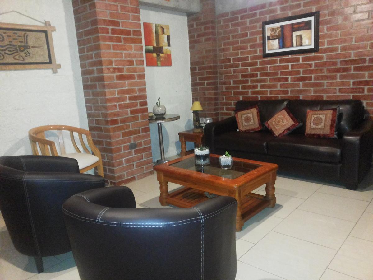 Hostal Balmaceda לה סרנה מראה חיצוני תמונה